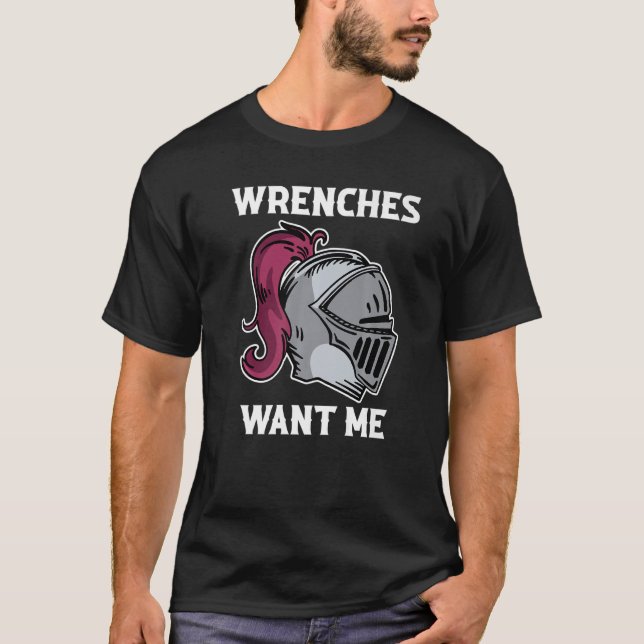 Mediaeval Knight Jousting Renaissance Fair Wenches T-Shirt (Front)