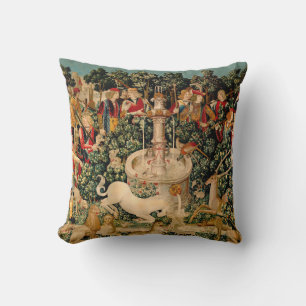 Mediaeval Unicorn Tapestries Print: Met Cloisters Cushion