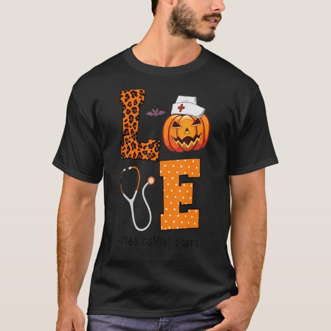Medical Assistant Love Halloween Nursing Pumpkin S T-Shirt (Front)