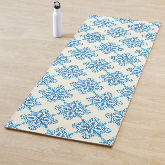 Mediterranean Blue Floral Tile Pattern Yoga Mat (In Situ)