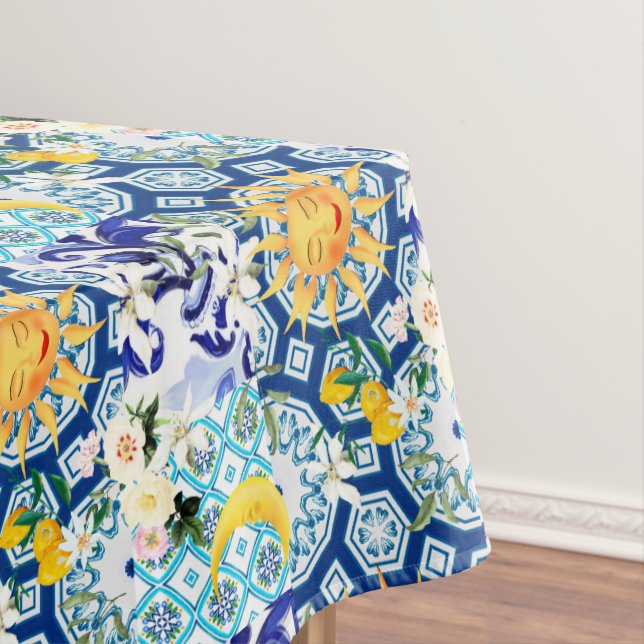Mediterranean sun,flowers,lemon,half moon, tablecloth (In Situ)