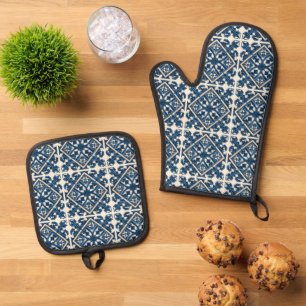 Mediterranean Tiles, Portuguese, Azulejo, Majolica Oven Mitt & Pot Holder Set