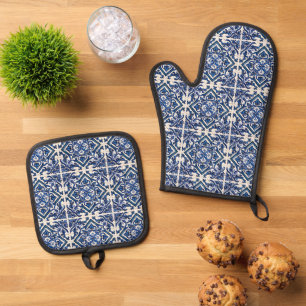 Mediterranean Tiles, Portuguese, Azulejo, Majolica Oven Mitt & Pot Holder Set
