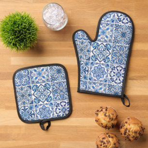 Mediterranean Tiles, Portuguese, Azulejo, Majolica Oven Mitt & Pot Holder Set