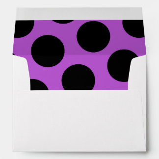 Medium Orchid and Black Polka Dots Envelope