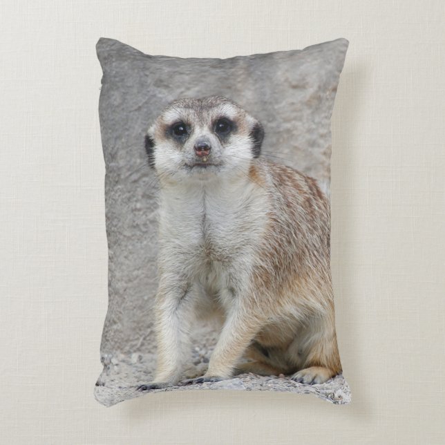 Meerkat 134 decorative cushion (Front(Vertical))