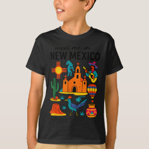 Meet Me In New Mexico - Cute Us State Travel Retro T-Shirt