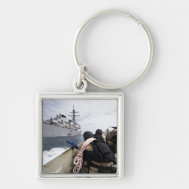 Members of the visit, board, search key ring (Front)