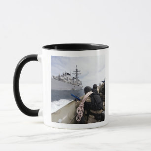 Members of the visit, board, search mug