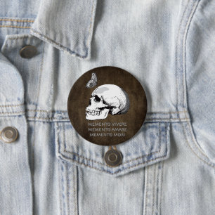MEMENTO VIVERE • MEMENTO AMARE • MEMENTO MORI 7.5 CM ROUND BADGE