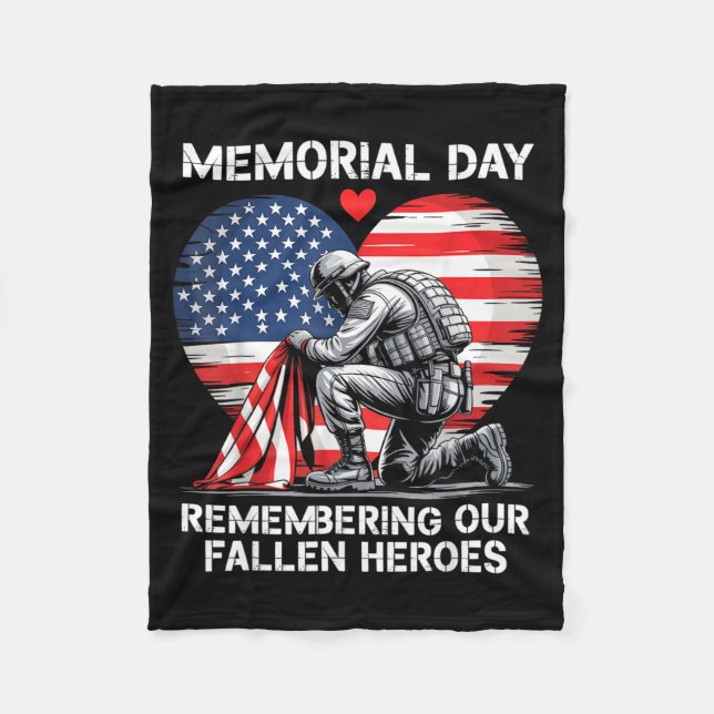 Memorial Day Remembering Fallen Heroes Patriotic Fleece Blanket (Front)