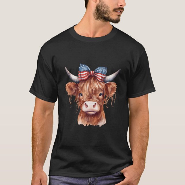 Memorial Day Veterans Day 4Th Of July Highland Cow T-Shirt (Front)