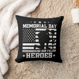 Memorial Day Vintage Design Veterans Day USA Flag Cushion