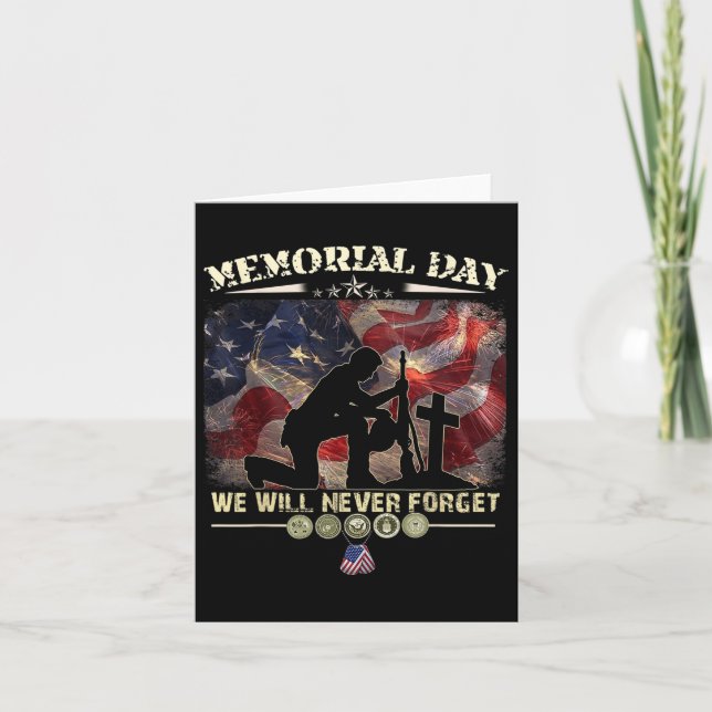 Memorial Day We Will Never Forget Veteran Lovers  Card (Front)