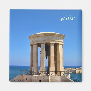 Memorial in Baracca Gardens in Malta travel Magnet