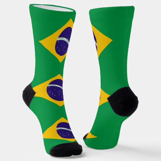 Men crew socks with flag of Brazil (Angled)