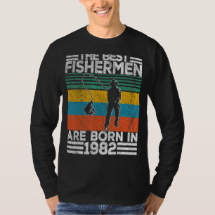 Mens 40 Years Old Fisherman Fishing 40th Birthday  T-Shirt