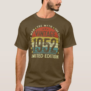 Mens 70 Year Old Gifts Vintage 1952 Man Myth Legen T-Shirt