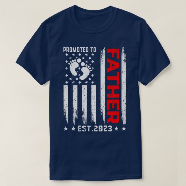 Mens American Flag Promoted To Father Est 2023 Fam T-Shirt (Design Front)