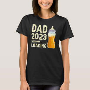 Mens Baby Announcement 2023 Baby Bottle for Expect T-Shirt