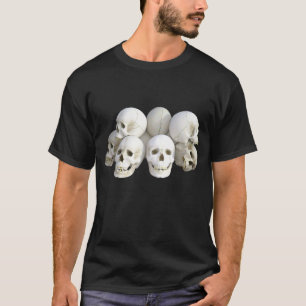 Men's Basic Dark T-Shirt/Realistic Skulls T-Shirt