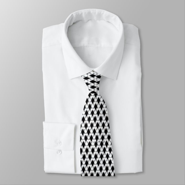 Men's Black and White Diamond Pattern Tie (Tied)