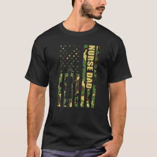 Mens Cool American Flag Camouflage Nurse Dad Fathe T-Shirt
