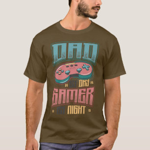 Mens Dad By Day Gamer By Night Cool Gaming Dad10 T-Shirt