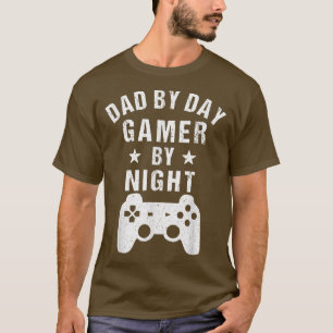 Mens Dad By Day Gamer By Night Video Games Lover G T-Shirt