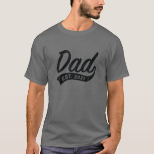 Mens Dad Est. 2021, Expecting Baby - First Father' T-Shirt