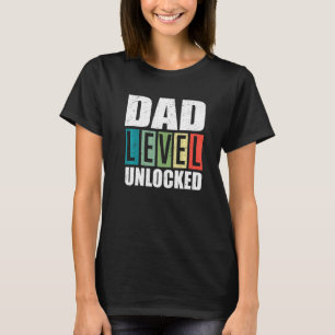 Mens Dad Level Unlocked First Time Dad Daddy Fathe T-Shirt