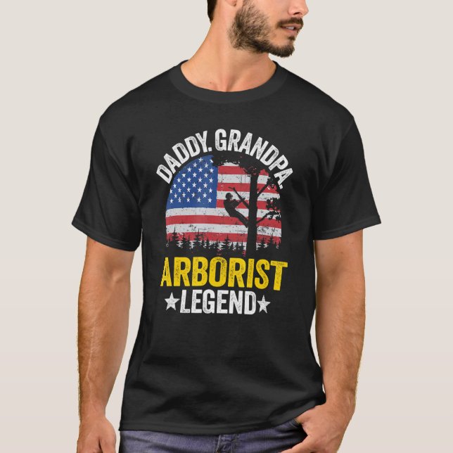 Mens Daddy Grandpa Arborist Legend Us American Fla T-Shirt (Front)