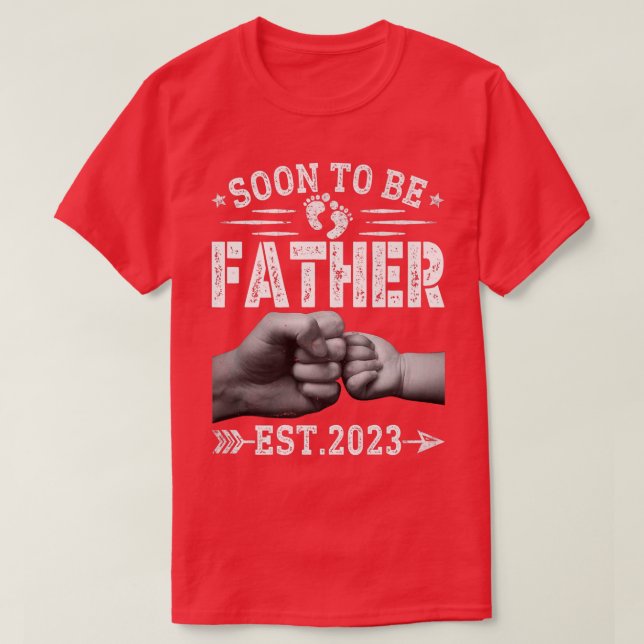 Mens Distressed Soon To Be Father Est 2023 Men Fam T-Shirt (Design Front)