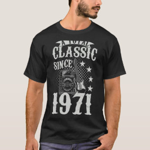 Mens Electric Guitar Player Rock Music Guitarist B T-Shirt