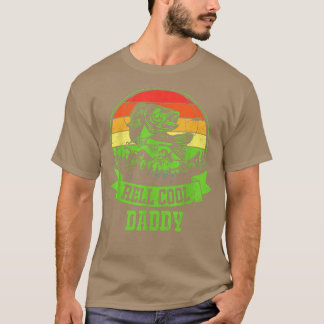 Mens Father Day Gift Vintage Fishing Reel Cool Dad T-Shirt