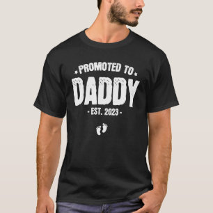 Mens Father's Day 2022 2023 Promoted To Daddy Est T-Shirt