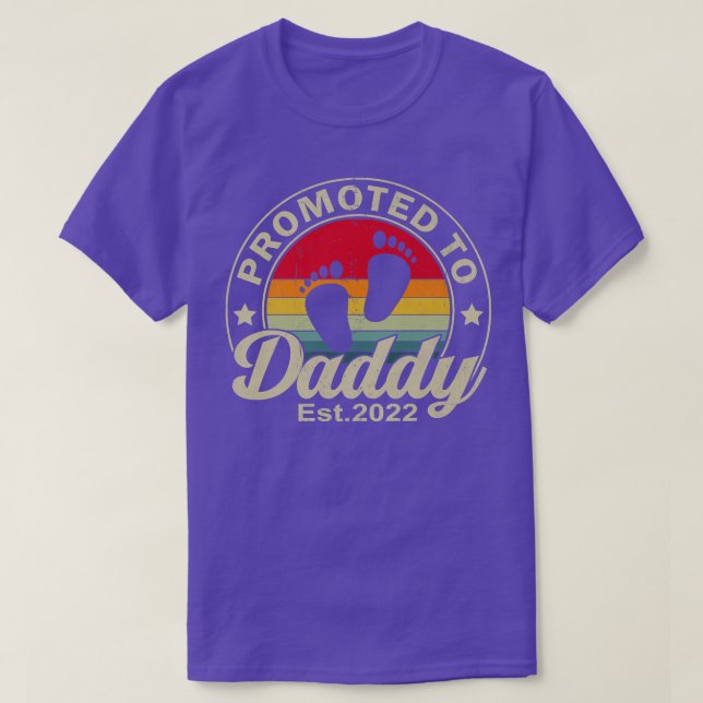 Mens Fathers Day  Promoted To Daddy Est 2022 New D T-Shirt (Design Front)