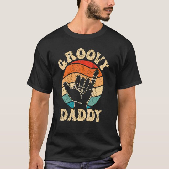 Mens Groovy Daddy 70s Aesthetic Nostalgia 1970's R T-Shirt (Front)