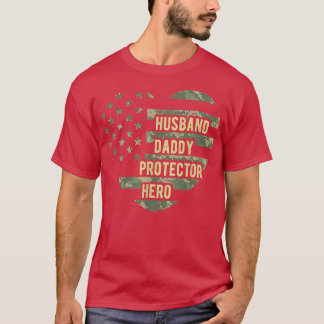 Mens Husband Daddy Protector Heart Camoued Father' T-Shirt