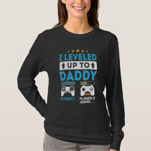 Mens I Levelled Up To Daddy 2022 Soon To Be Dad 2 T-Shirt