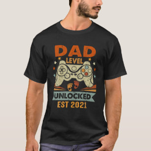 Mens Ki Vintage Dad Level Unlocked Est 2021 Costum T-Shirt