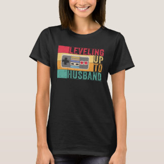 Mens Leveling Up to Husband Bachelor Party Gamer E T-Shirt