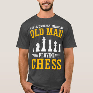 Mens Never Underestimate An Old Man Board Games Ga T-Shirt