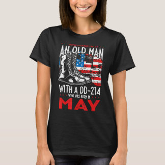 Mens Never Underestimate An Old Man With A Dd 214  T-Shirt