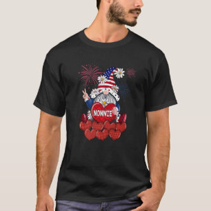 Mens Nonnie Gnome Loves Sweet Heart American 4th O T-Shirt