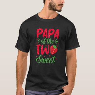 Mens Papa of The Two Sweet Birthday Girl Strawberr T-Shirt