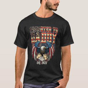 Mens Promoted To Daddy 2022 American Flag New Dad T-Shirt