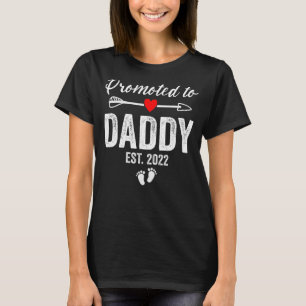 Mens Promoted To Daddy 2022 First Time New Dad T-Shirt