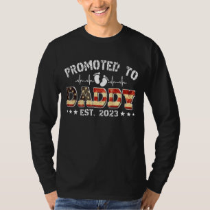 Mens Promoted To Daddy 2023 American Flag New Dad T-Shirt