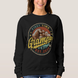 Mens Promoted To Grampa 2023 For New Dad First Ti Sweatshirt